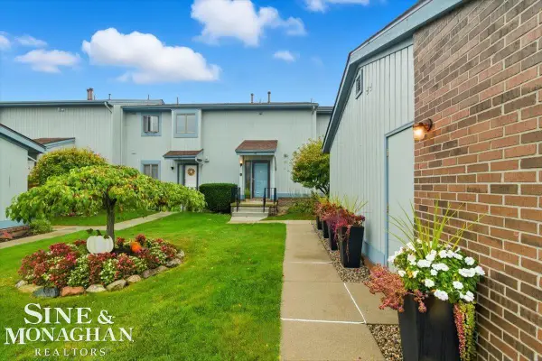 1715 River #41, Saint Clair, MI 48079