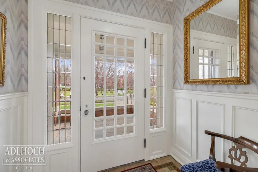 1020 Kensington, Grosse Pointe, MI 48230 - #3