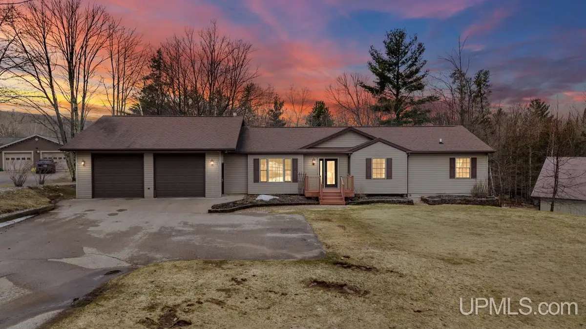 W7953-1 S Lake Antoine, Iron Mountain, MI 49801 - #1