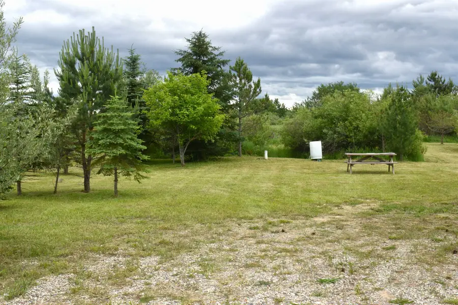 1751 Highlanders, Gladwin, MI 48624 - #3