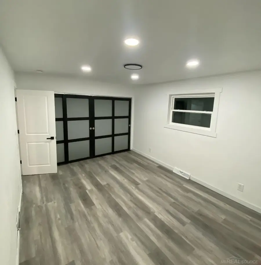 380 Eloise, Benton Harbor, MI 49022 - #3