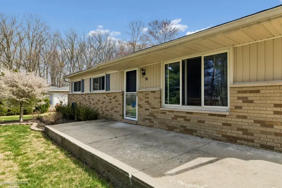 8360 Rosecrest, Utica, MI 48316 - #2
