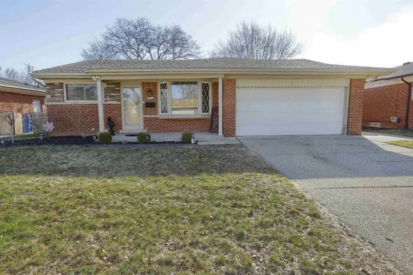 29642 Pinto, Warren, MI 48093