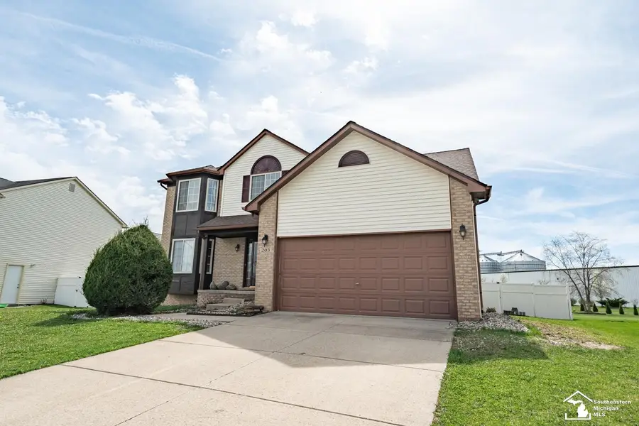 203 Dundee Ridge, Dundee, MI 48131 - #2
