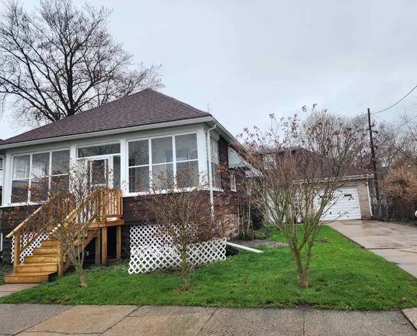 212 N Mclellan, Bay City, MI 48708