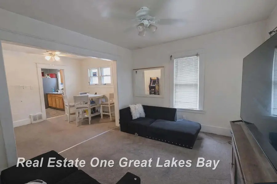 712 N Woodbridge, Saginaw, MI 48602 - #2