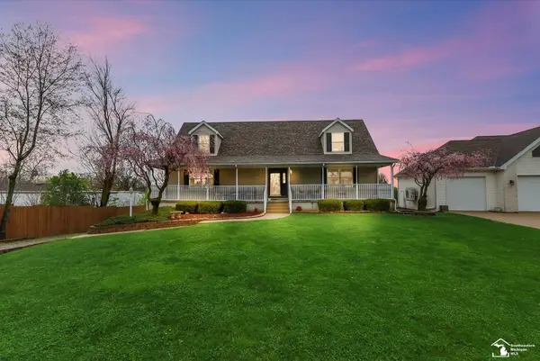 4890 Evergreen, Monroe, MI 48161