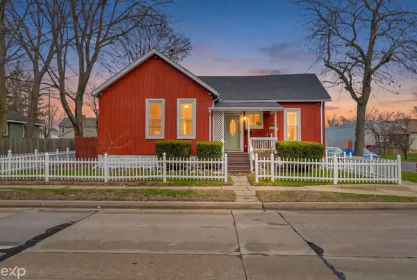 903 Oak, Port Huron, MI 48060