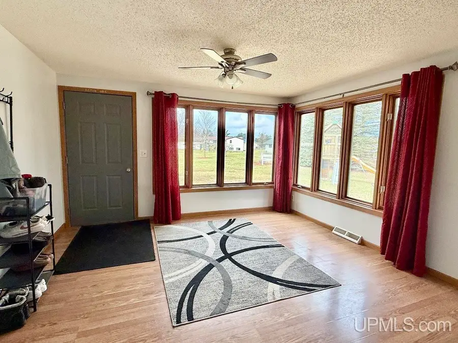 6820 Charles, Escanaba, MI 49829 - #3