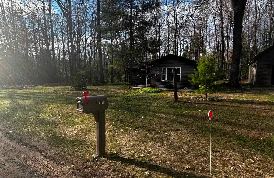 1198 Lavely, Harrison, MI 48625 - #2