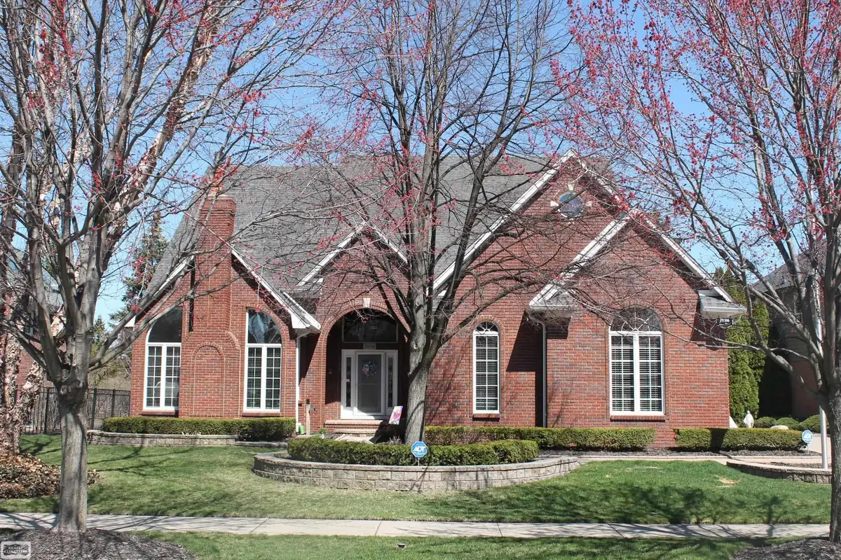 20316 Huron Dr., Clinton Township, MI 48038 - #1