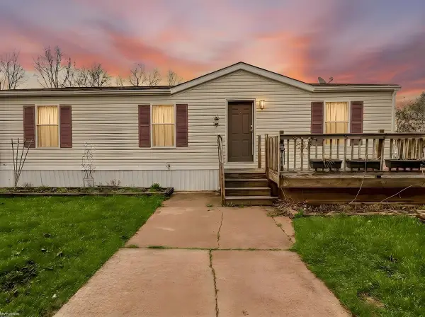 3606 Pinoak, Clarkston, MI 48348