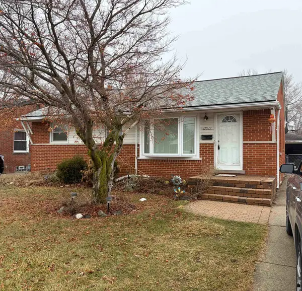 27629 Windsor St., Garden City, MI 48135