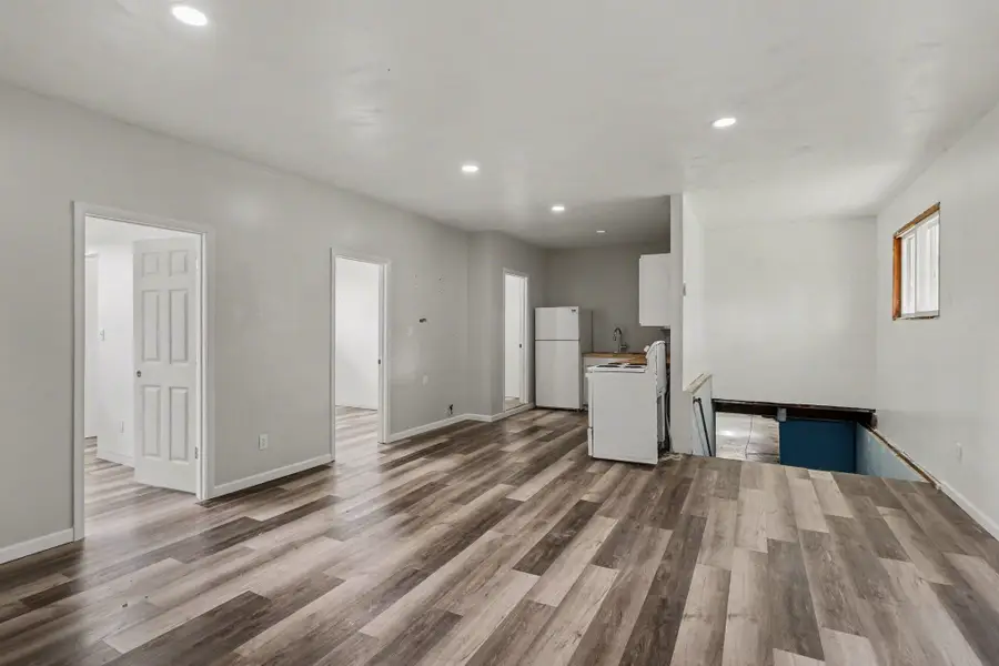 5454 N River, Freeland, MI 48623 - #3