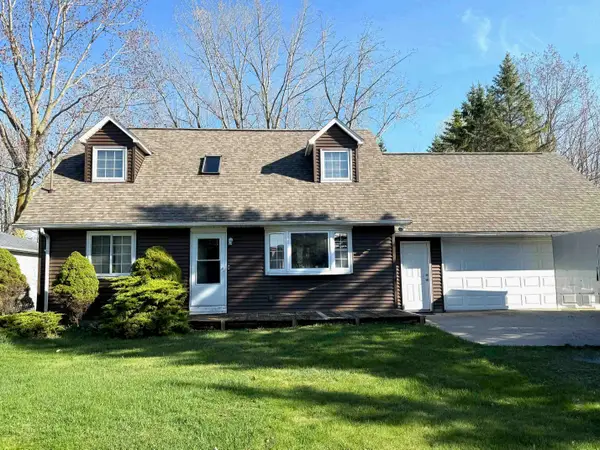 106 River Trail, Bay City, MI 48706