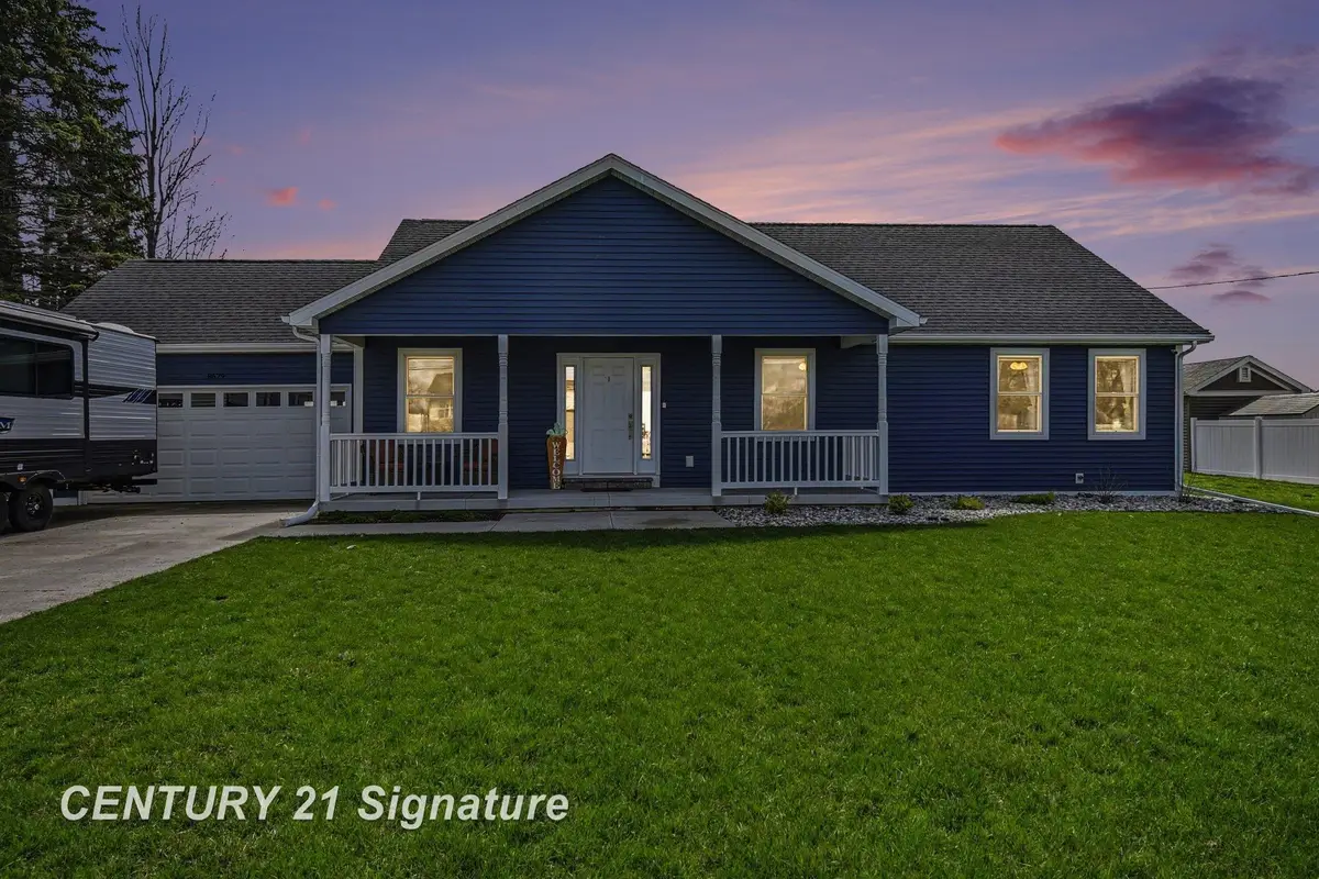 8679 Gilmour, Freeland, MI 48623 - #1