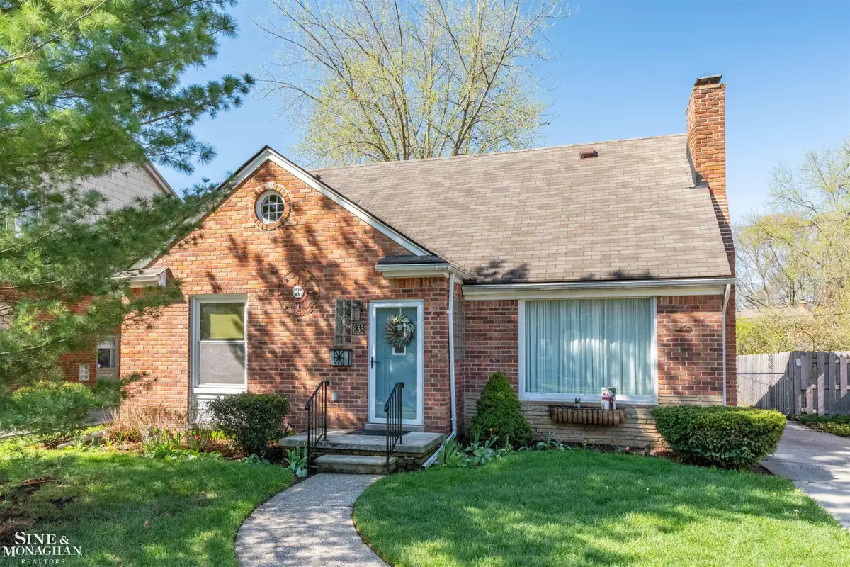 833 University, Grosse Pointe, MI 48230 - #1