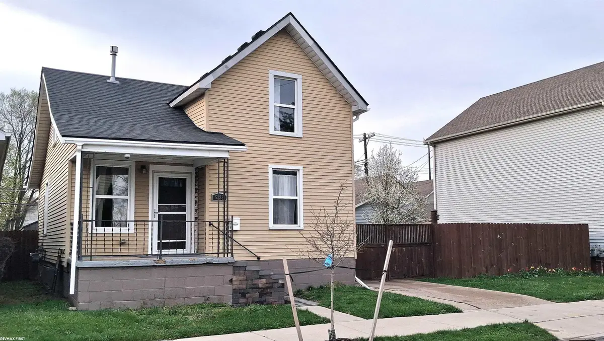 5223 Yemans, Hamtramck, MI 48212 - #1