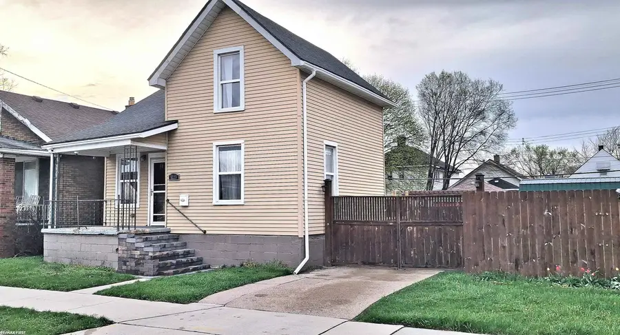 5223 Yemans, Hamtramck, MI 48212 - #3