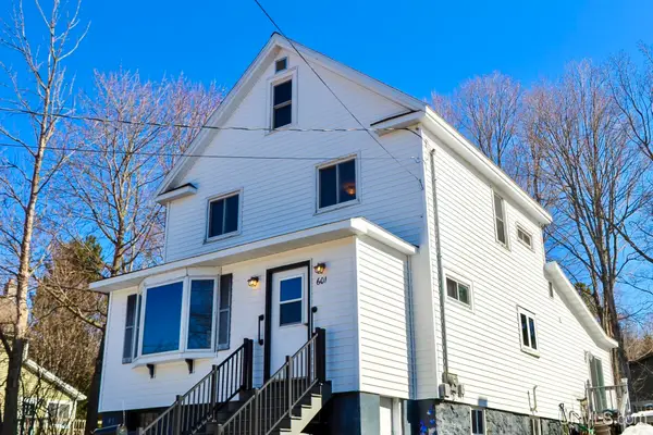 601 W Baraga, Houghton, MI 49931