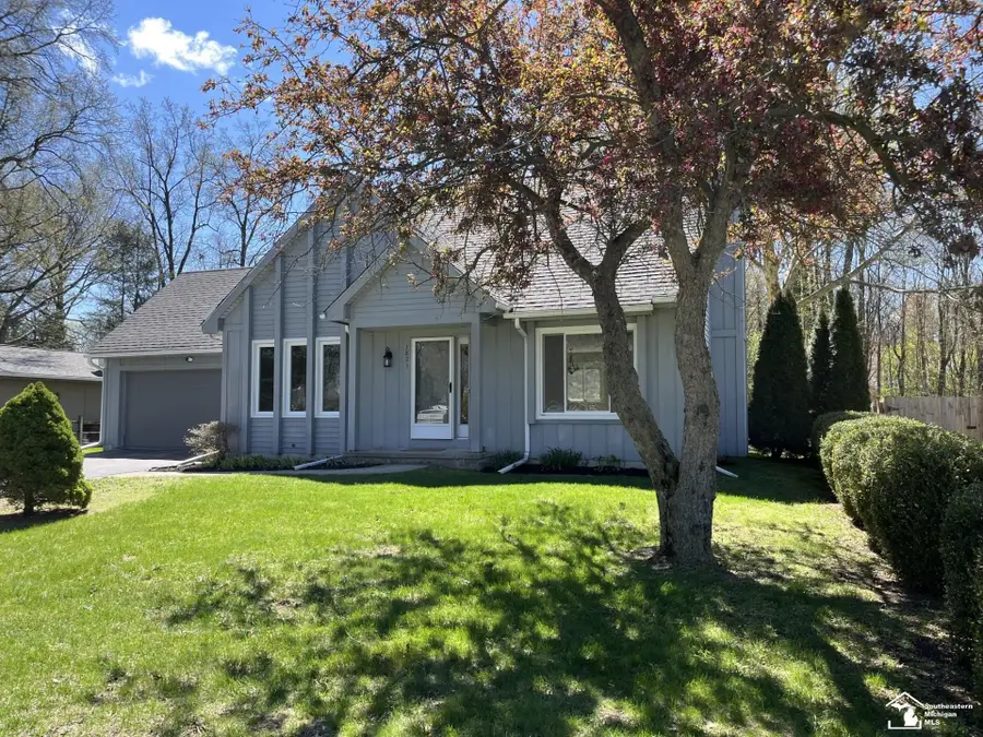 3823 Oldbury, Lambertville, MI 48144 - #2