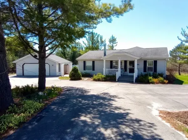 5402 Lexington, Gladwin, MI 48624