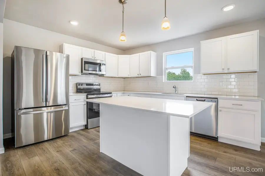 627 Oak Lawn, Hancock, MI 49930 - #2