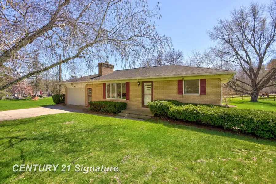 6801 Trinklein, Saginaw, MI 48609 - #3