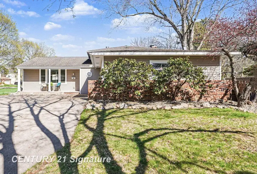 4206 Melody, Midland, MI 48642 - #2