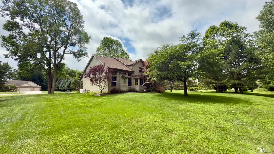 37540 Harvest, New Boston, MI 48164 - #2