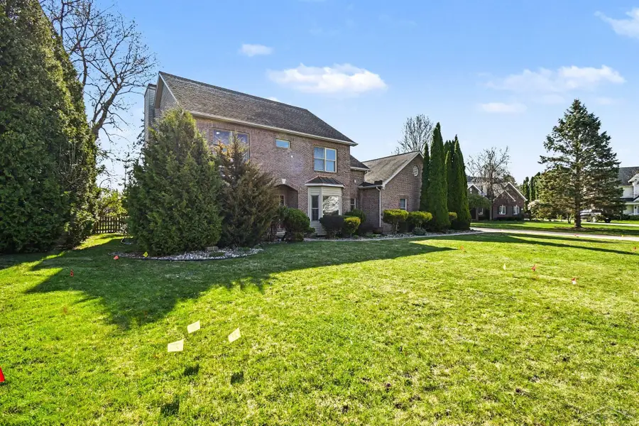 10 Cobblestone, Saginaw, MI 48603 - #2