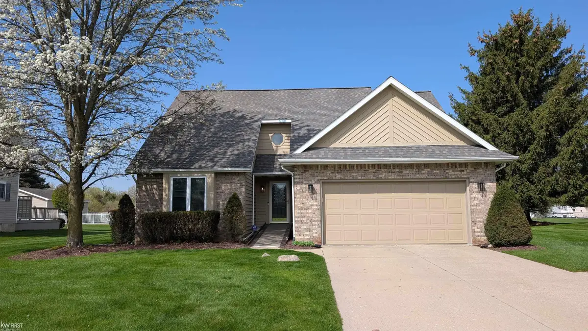 2345 Lost Creek, Flushing, MI 48433 - #1