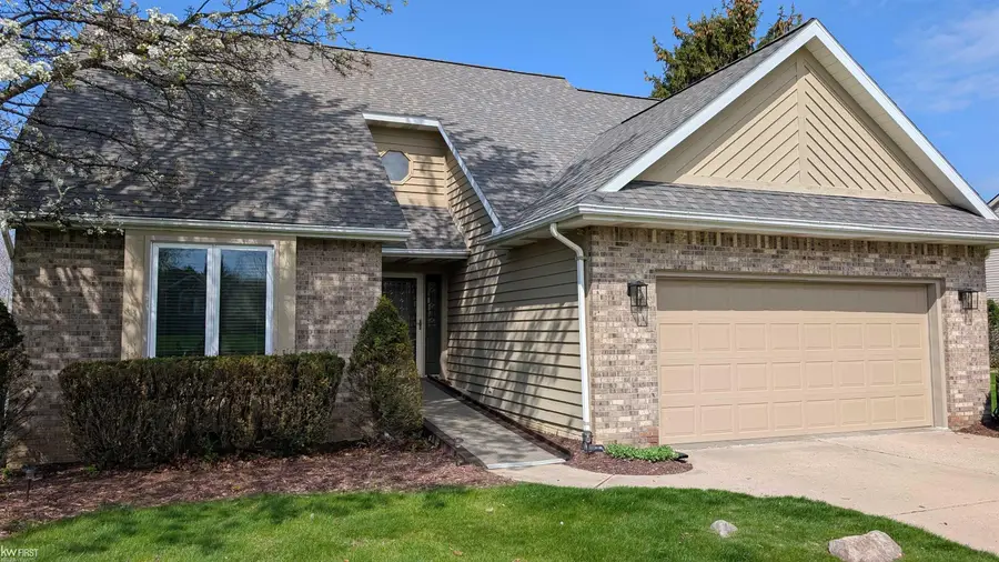 2345 Lost Creek, Flushing, MI 48433 - #3