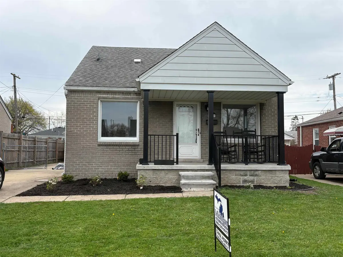 1072 11th, Wyandotte, MI 48192 - #1