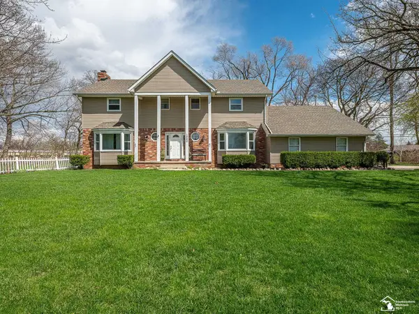 1060 Hollywood, Monroe, MI 48162