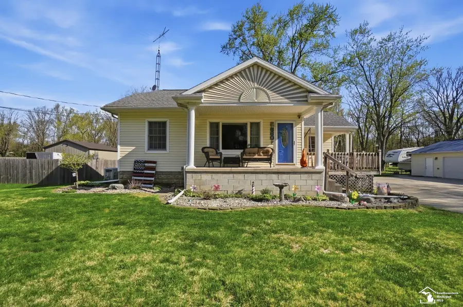 660 Pickard, Temperance, MI 48182 - #3