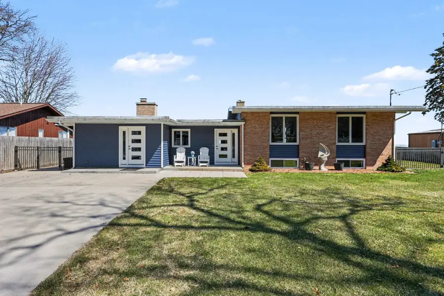 333 S Linwood Beach, Linwood, MI 48634 - #3