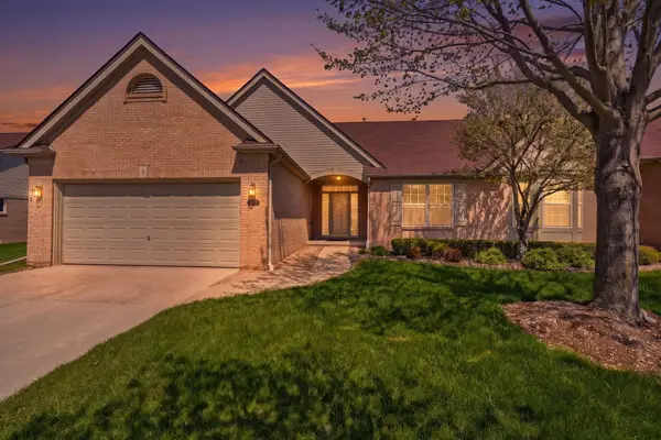 17233 Pond, Clinton Township, MI 48038