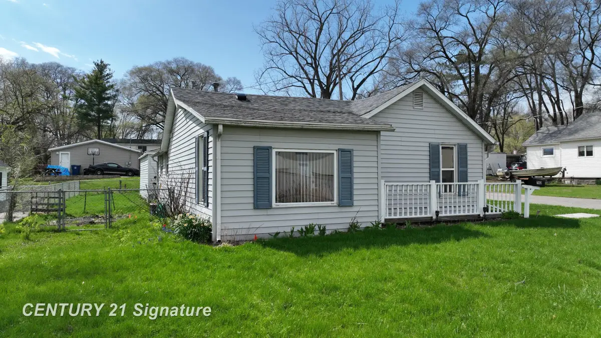 702 Flint, Saint Charles, MI 48655 - #1