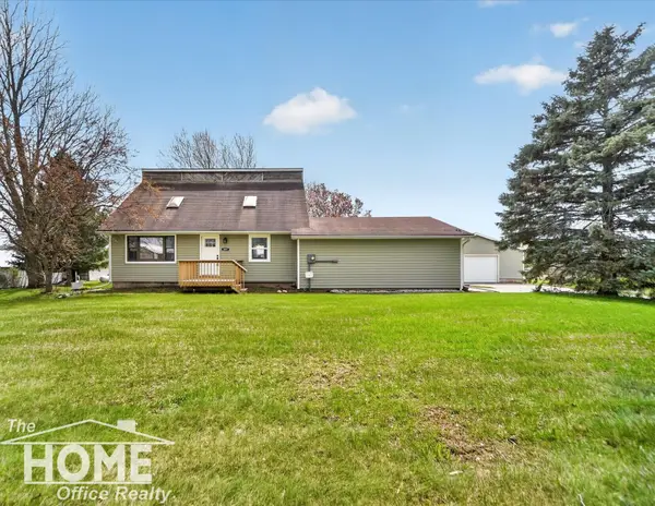3887 W Brewer, Owosso, MI 48867