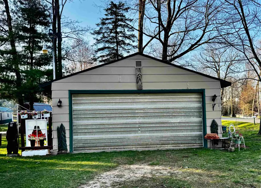 5061 Wedgewood, Harrison, MI 48625 - #3