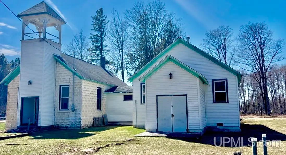 10625 N.5, Gladstone, MI 49837 - #1