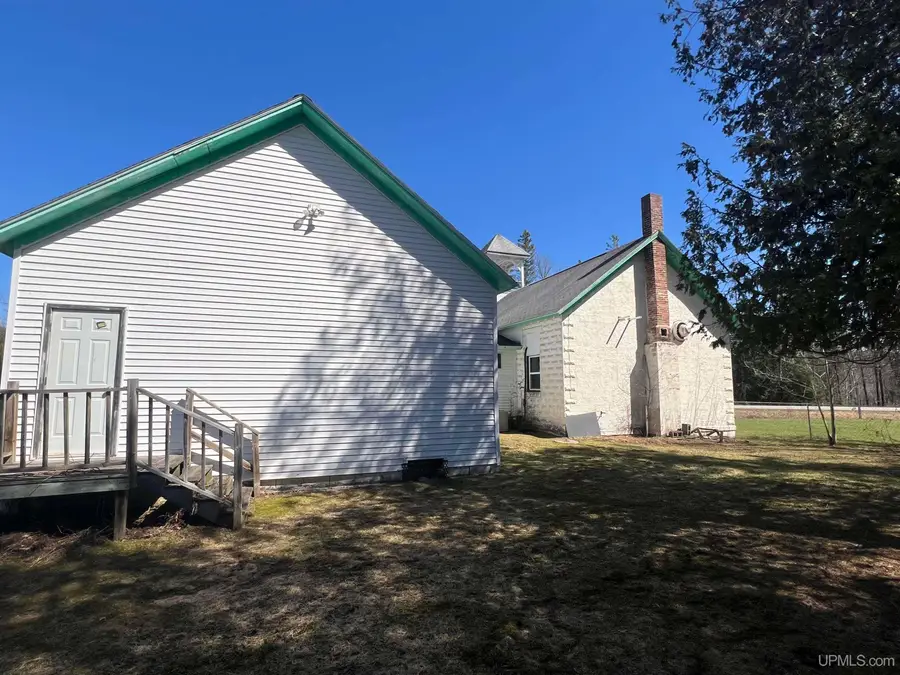 10625 N.5, Gladstone, MI 49837 - #2