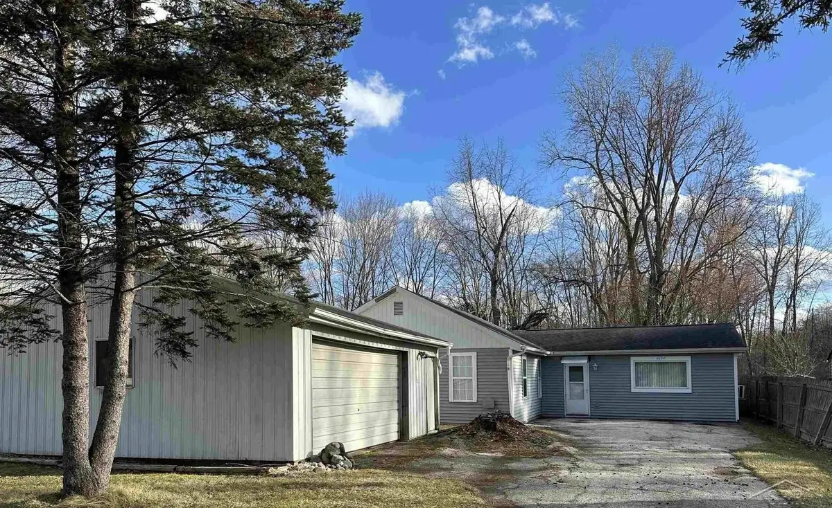 4654 King, Saginaw, MI 48601 - #1
