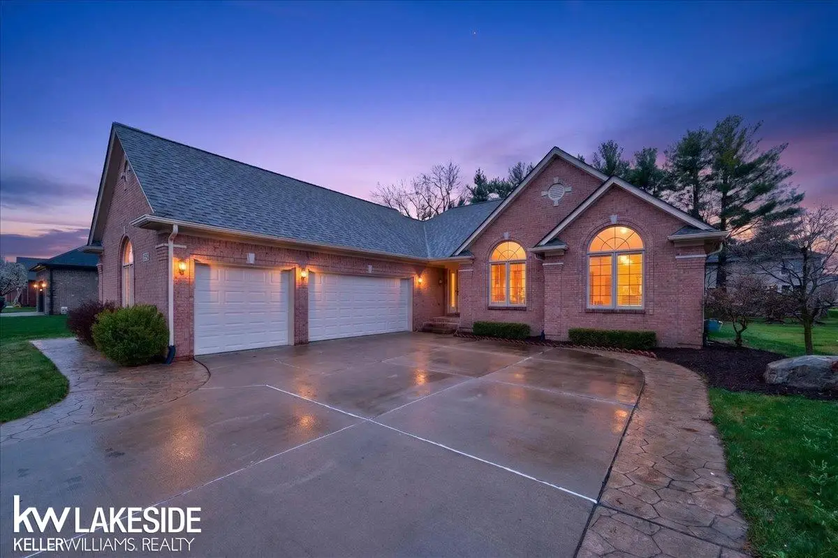 16152 Kingsway, Macomb, MI 48044 - #1