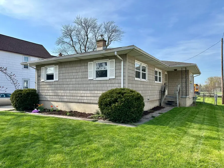 1703 Essex, Essexville, MI 48732 - #2