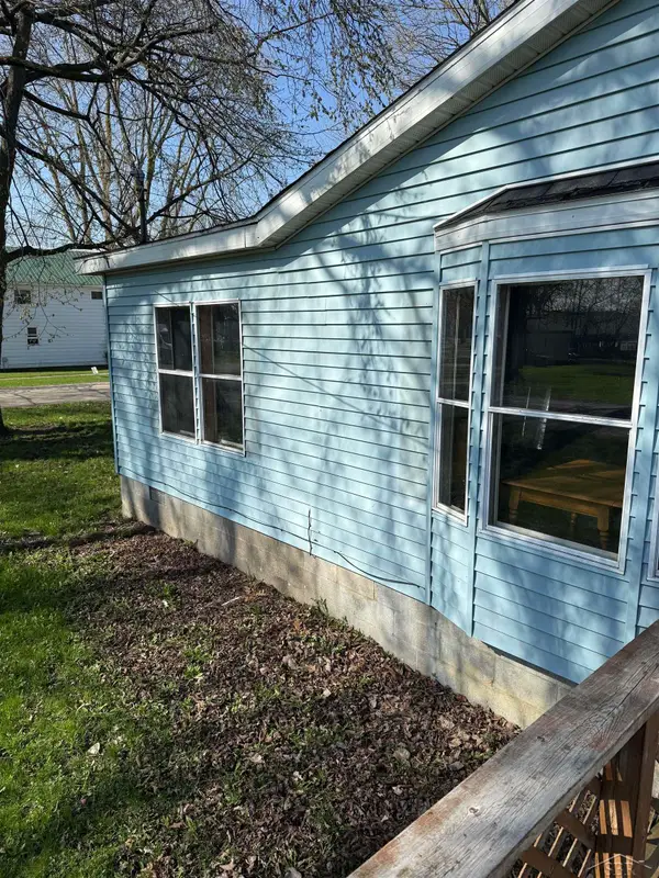 205 N Catherine, Ithaca, MI 48847