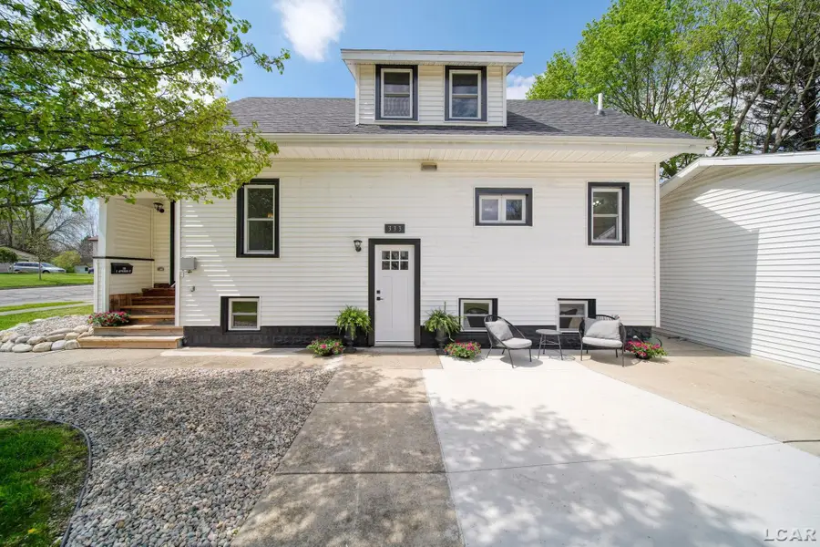 333 E Jefferson St, Blissfield, MI 49228 - #2