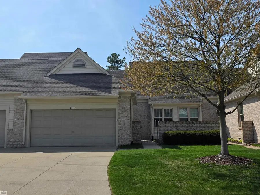 13313 Wyndemere, Sterling Heights, MI 48313 - #2