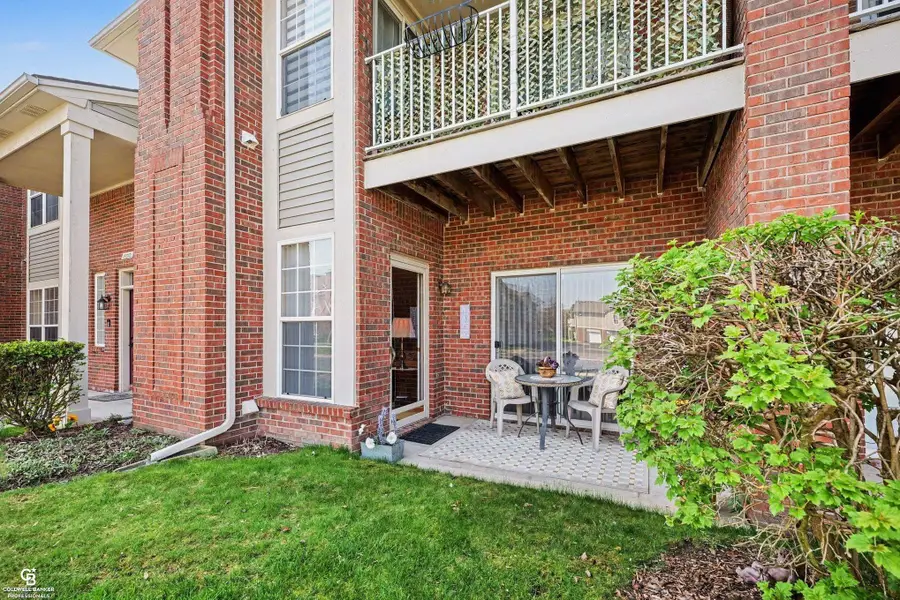 15368 Yale, Clinton Township, MI 48038 - #3